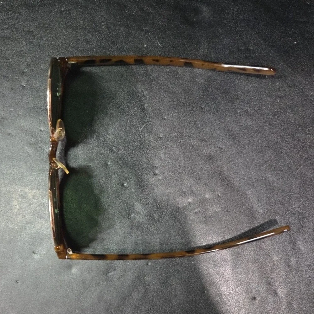 Tortoise Shell Round Clubmaster Sunglasses, Gold Trim, Green Lens, Retro Shades